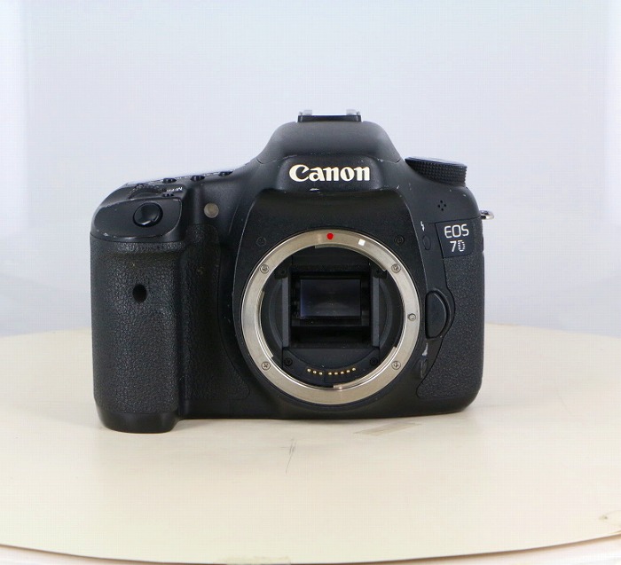 �y���Áz(�L���m��) Canon EOS7D �{�f�B