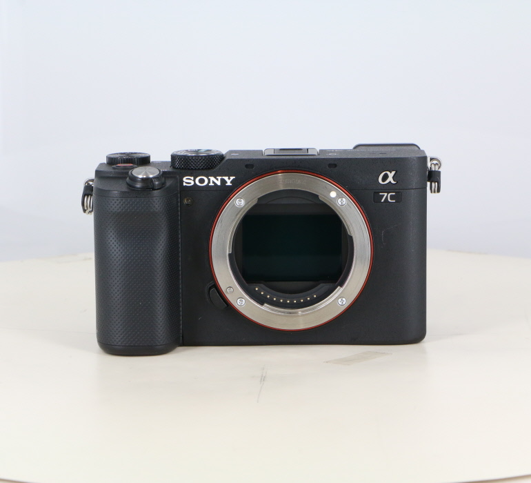 ソニー α7C ボディ ブラック 〔ILCE-7C B〕｜ナニワグループオンライン