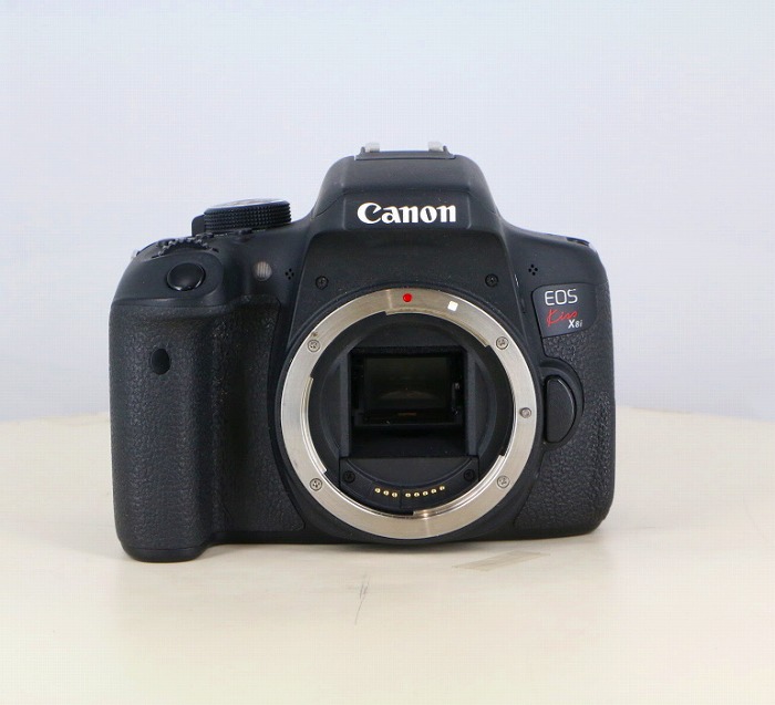 �y���Áz(�L���m��) Canon EOSKiss X8i �{�f�B