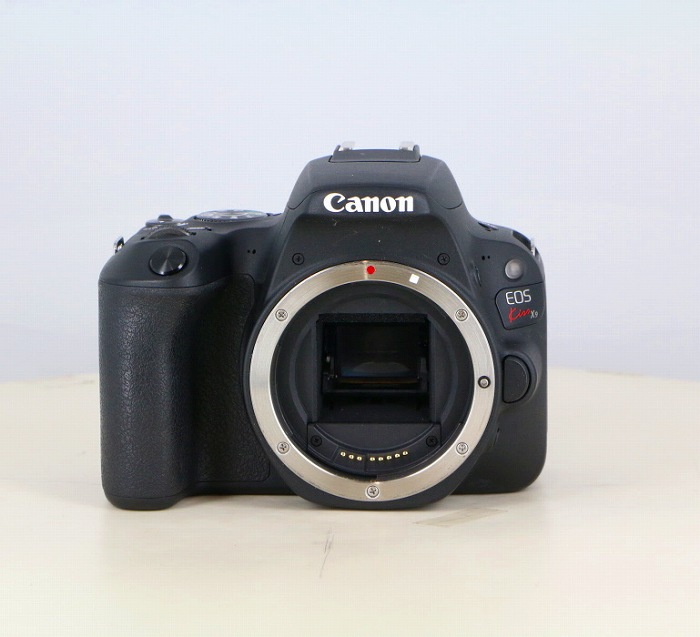 �y���Áz(�L���m��) Canon EOS KISS X9 �{�f�C �u���c�N