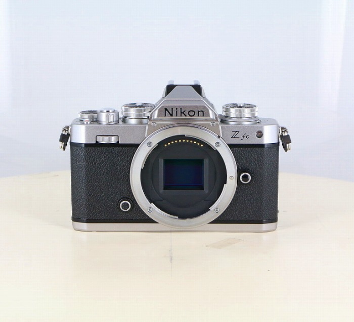 【中古】(ニコン) Nikon Z fc ボディ シルバー
