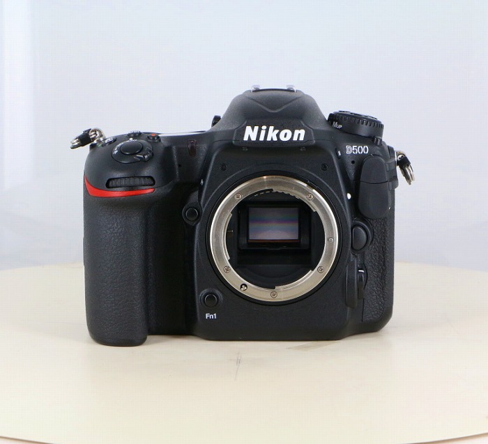 �y���Áz(�j�R��) Nikon D500 �{�f�B