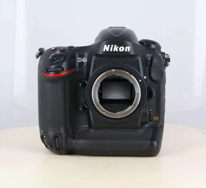 中古】(ニコン) Nikon D4S ボディ｜ナニワグループオンライン