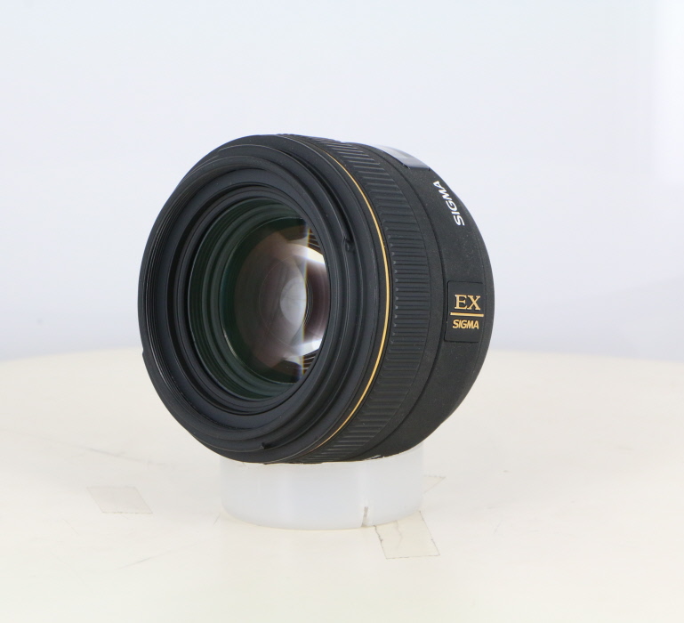 シグマ(SIGMA) 30mm F1.4 EX DC HSM ニコン用の買取価格｜ナニワ