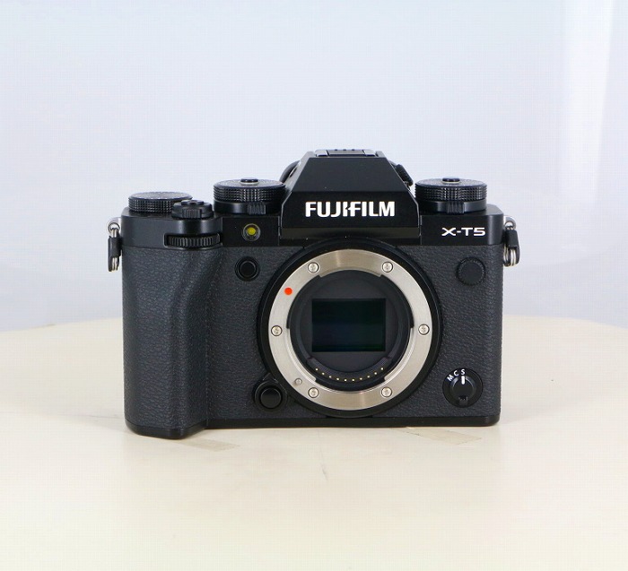 �y���Áz(�t�W�t�C����) FUJIFILM X-T5 �{�f�B �u���b�N