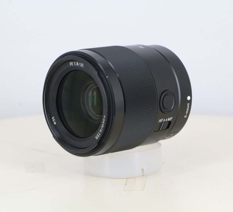 �y���Áz(�\�j�[) SONY FE35/1.8