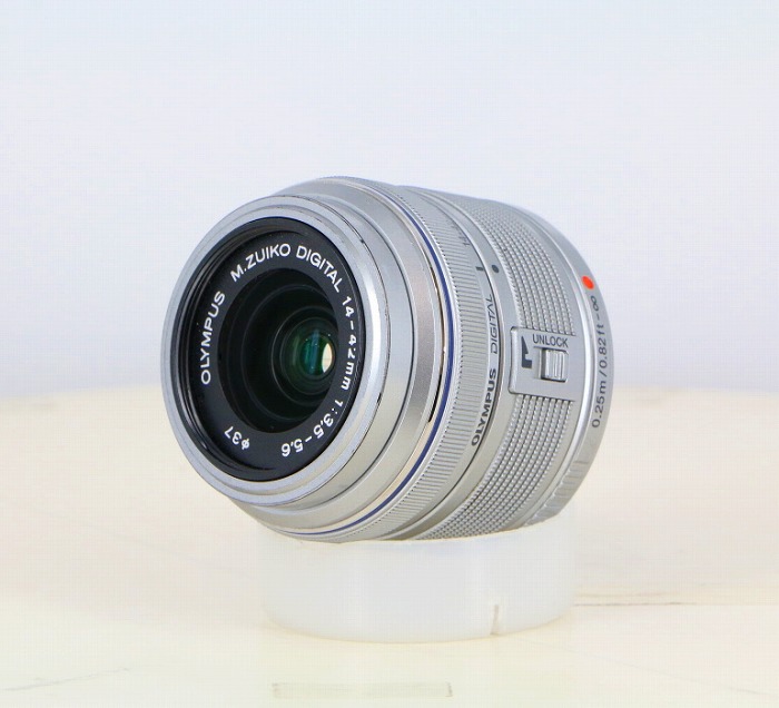 �y���Áz(�I�����p�X) OLYMPUS M.�Y�C�R�[�f�W�^�� 14-42/3.5-5.6II R �V���o�[