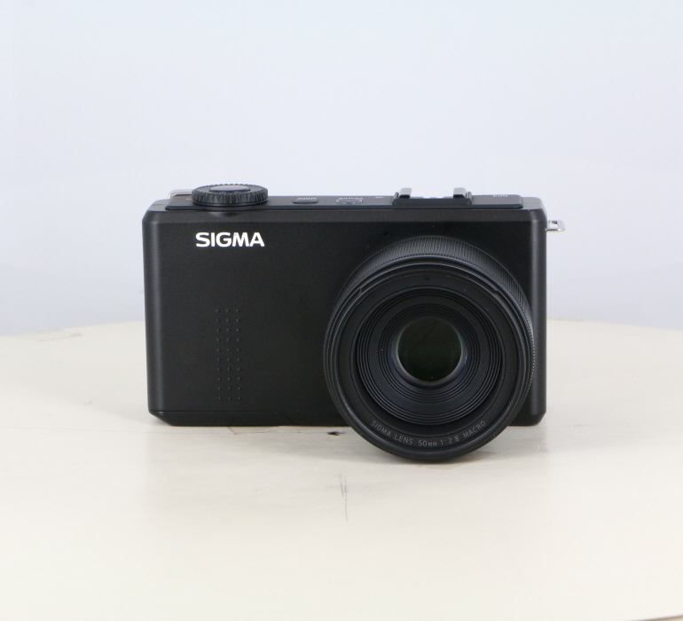 �y���Áz(�V�O�}) SIGMA DP3 Merrill