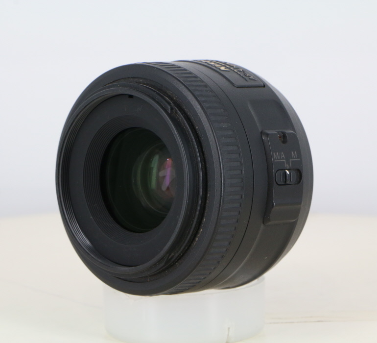 �y���Áz(�j�R��) Nikon AF-S DX 35/1.8G