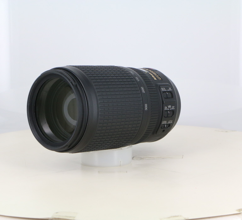 �y���Áz(�j�R��) Nikon AF-S VR 70-300/4.5-5.6G IF-ED