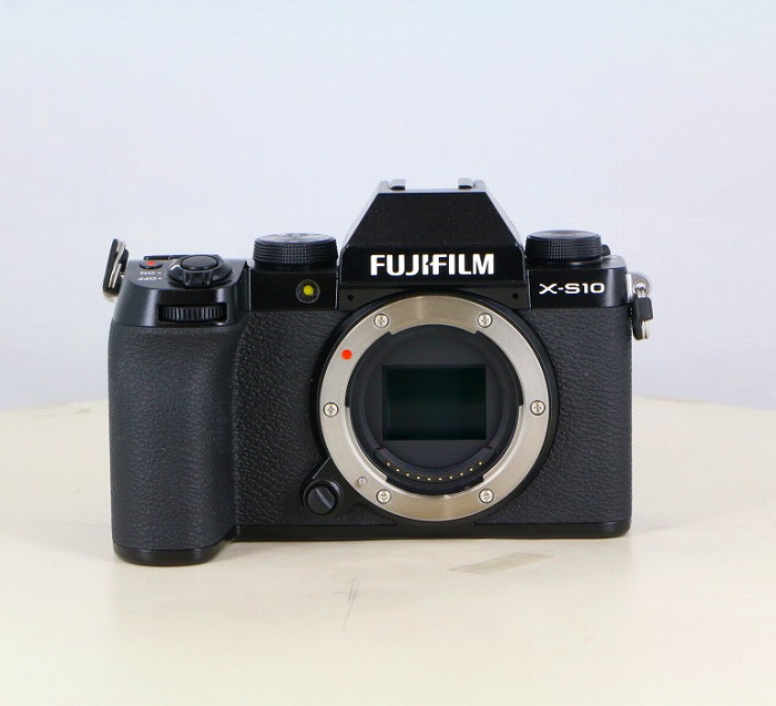 フジフイルム (FUJIFILM) X-S10 ボディ ブラックの買取価格｜ナニワ