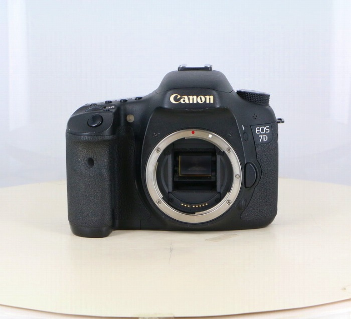 �y���Áz(�L���m��) Canon EOS7D �{�f�B