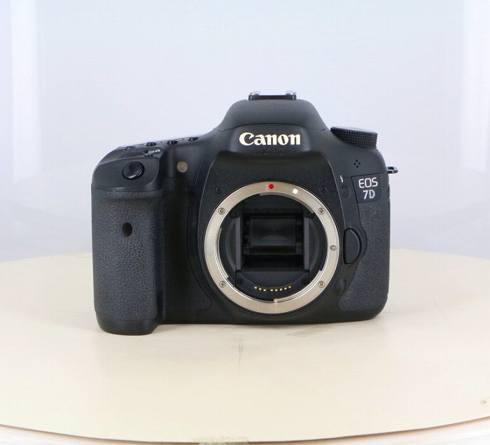 �y���Áz(�L���m��) Canon EOS7D �{�f�B