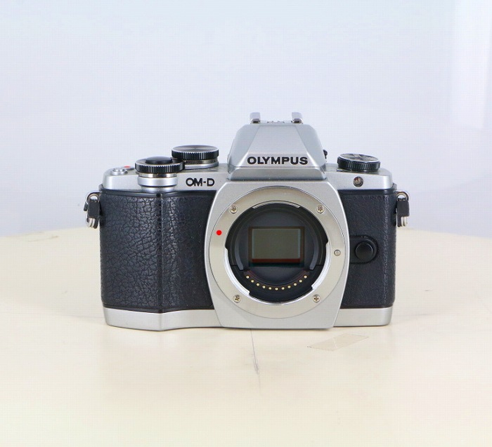 �y���Áz(�I�����p�X) OLYMPUS OM-D E-M10 �{�f�C �V���o�[