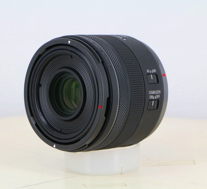 �y���Áz(�L���m��) Canon RF35/1.8 �}�N�� IS STM