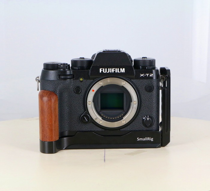 フジフイルム(FUJIFILM) X-T2 ボディ ブラックの買取価格｜ナニワ
