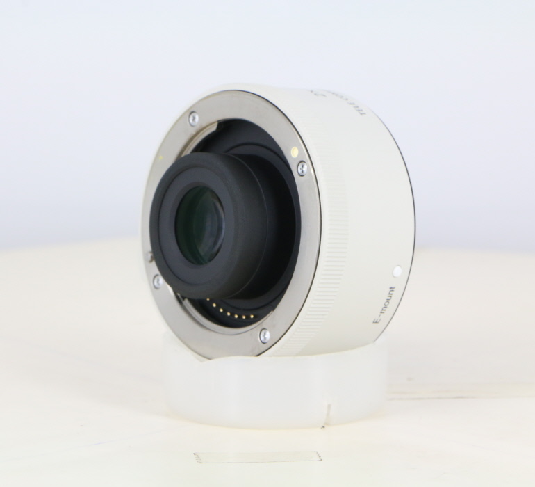 �y���Áz(�\�j�[) SONY SEL20TC 2X�e���R���o�[�^�[