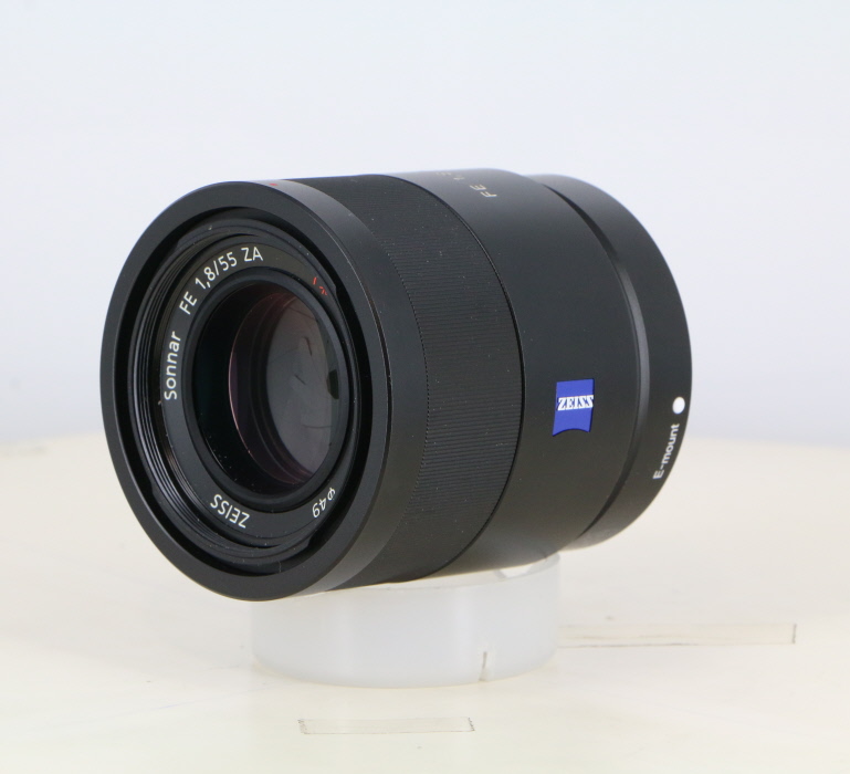 SONY ソニー Sonnar T* FE 55mm F1.8 ZA 中古 ソニー(SONY) Sonnar T* FE 55mm F1.8 ZA [SEL55F18Z]の買取価格
