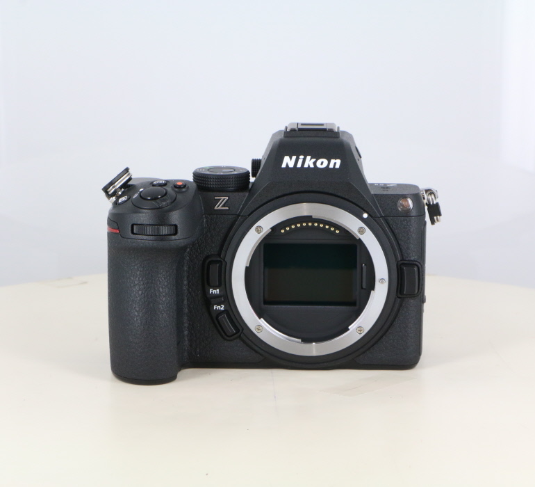�y���Áz(�j�R��) Nikon Z5II �{�f�C