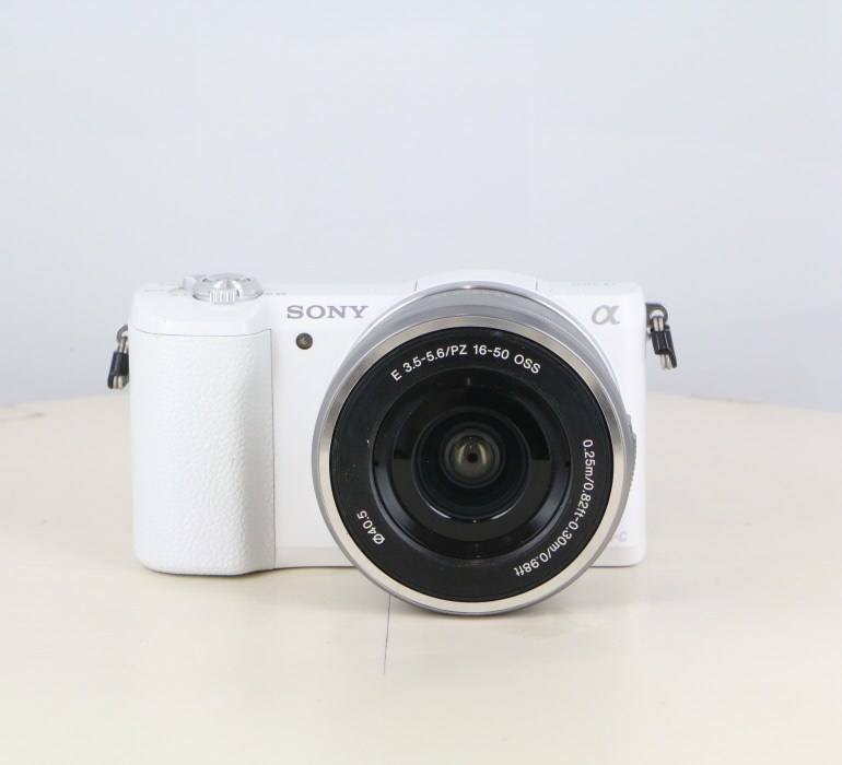 �y���Áz(�\�j�[) SONY ��5100+16-50PZ (ILCE-5100L)