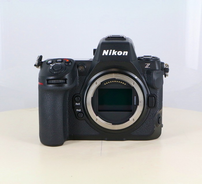 �y���Áz(�j�R��) Nikon Z 8 �{�f�C