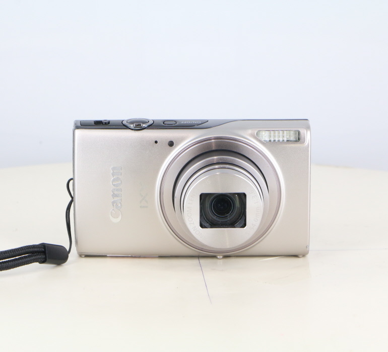 �y���Áz(�L���m��) Canon IXY 650 �V���o�[