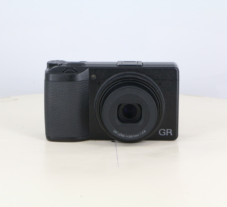 �y���Áz(���R�[) RICOH GR III x