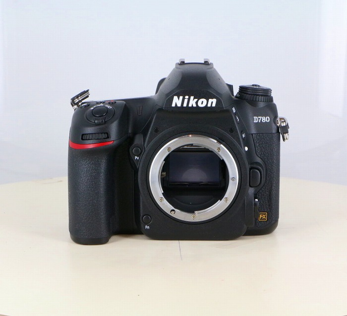 �y���Áz(�j�R��) Nikon D780 �{�f�B