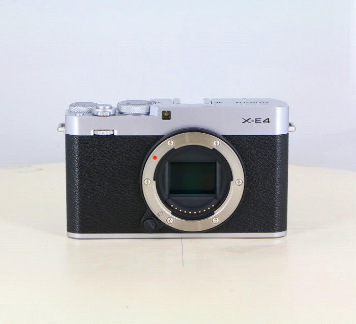 �y���Áz(�t�W�t�C����) FUJIFILM X-E4 �{�f�C