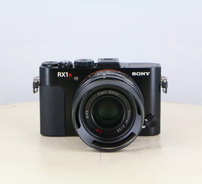 【中古】(ソニー) SONY DSC-RX1R 海外モデル(日本語表記有)