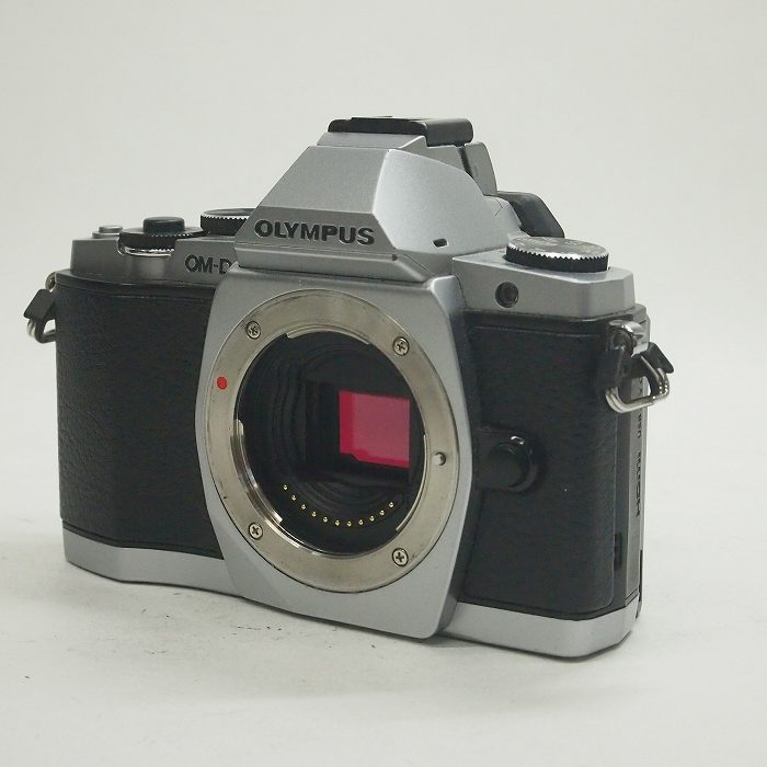 yÁz(IpX) OLYMPUS OM-D E-M5 {fB Vo[