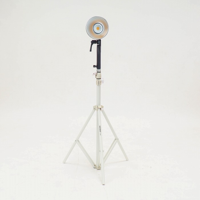 �y���ÁzNEEWER LED�r�f�I���C�g MS60B