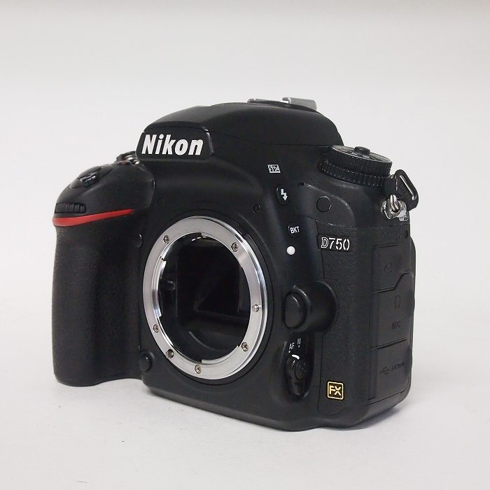 �y���Áz(�j�R��) Nikon D750 �{�f�B