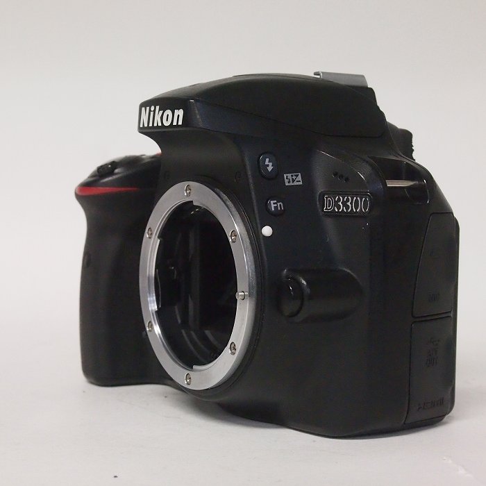 �y���Áz(�j�R��) Nikon D3300 �{�f�C �u���b�N