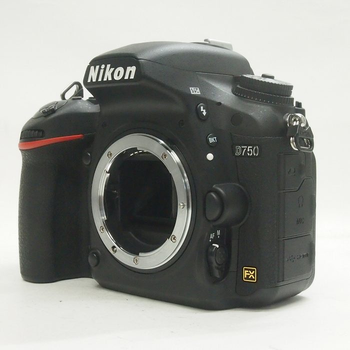 �y���Áz(�j�R��) Nikon D750 �{�f�B