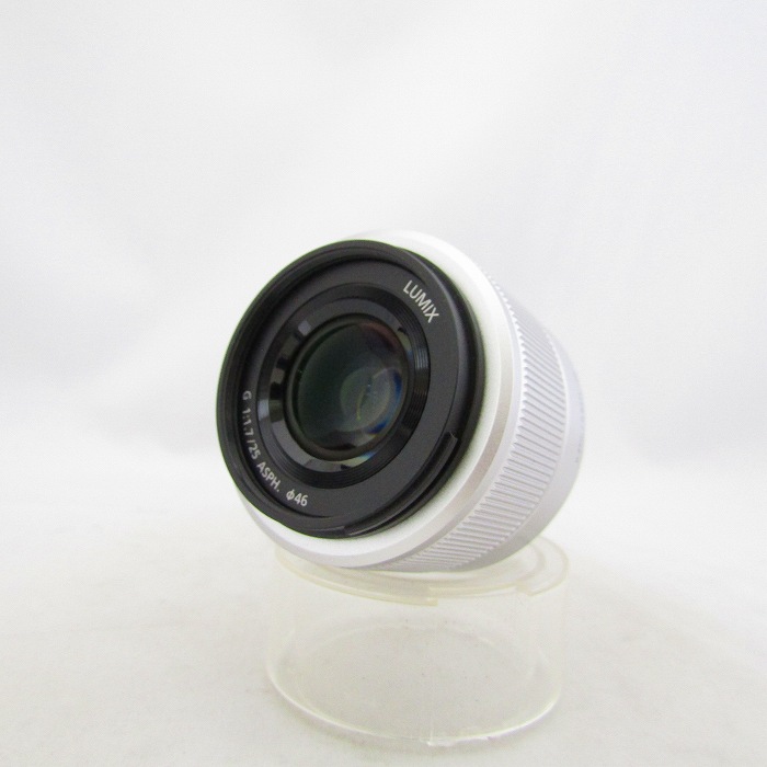 �y���Áz(�p�i�\�j�b�N) Panasonic G25/1.7 ASPH �V���o�[ (H-H025)
