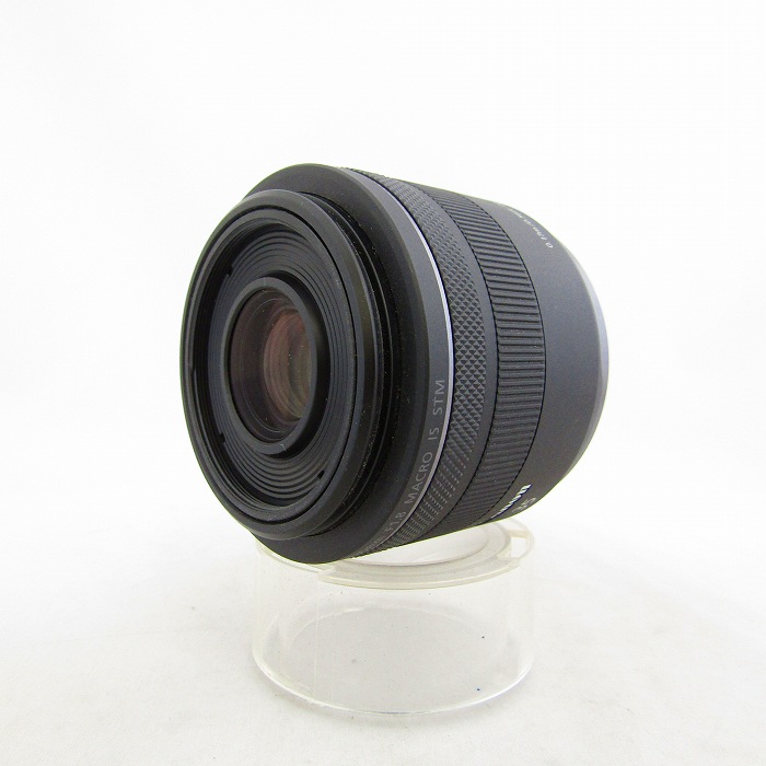 キヤノン RF35mm F1.8 マクロ IS STM