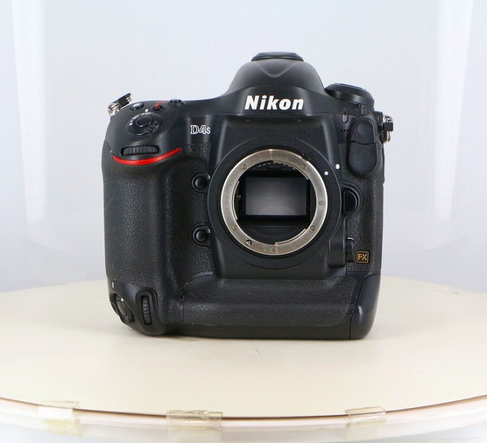 �y���Áz(�j�R��) Nikon D4S �{�f�C