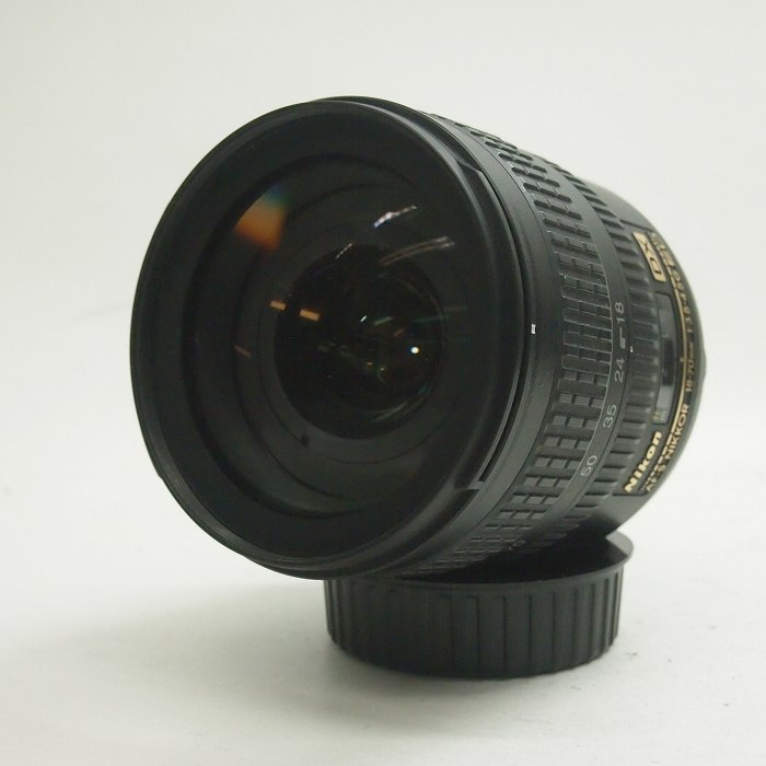 �y���Áz(�j�R��) Nikon AF-S DX 18-70/3.5-4.5G IF-ED