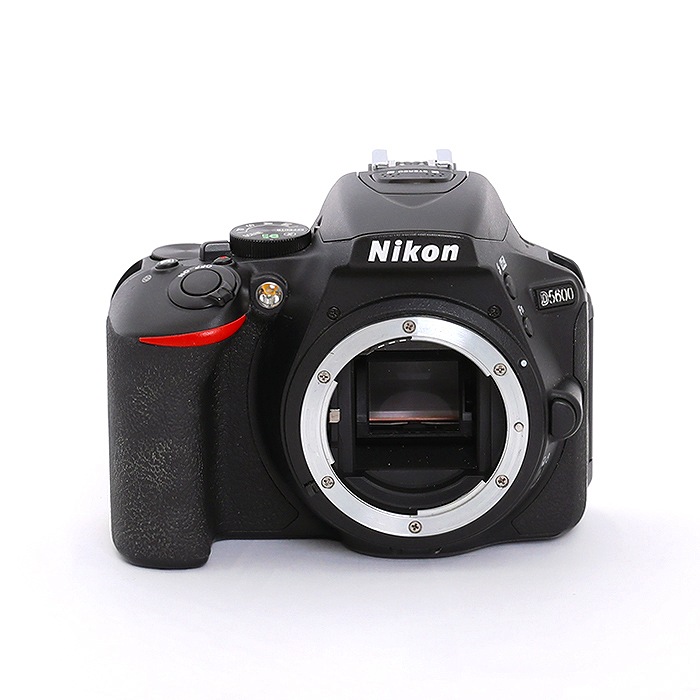 【中古】(ニコン) Nikon D5600 ボディ