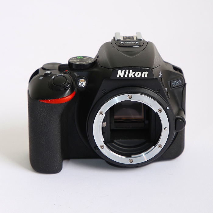 【中古】(ニコン) Nikon ニコン D5600 ボデイ