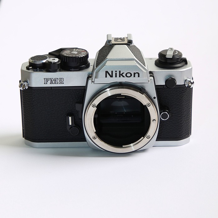 yÁz(jR) Nikon NEWFM2 BODY