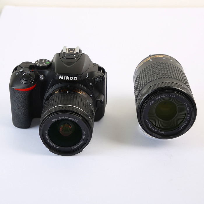 �y���Áz(�j�R��) Nikon �j�R�� D5600 �_�u���Y�[���L�c�g