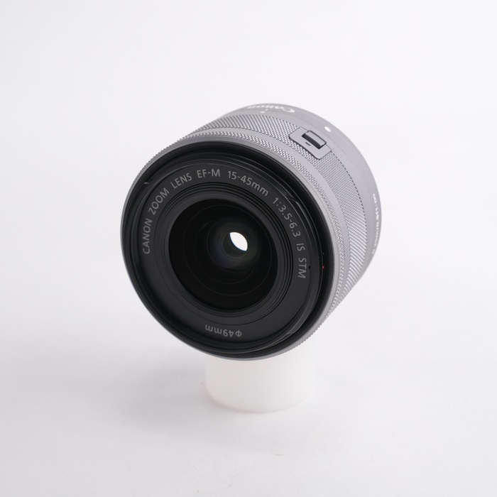 yÁz(Lm) Canon EF-M15-45/3.5-6.3 IS STM Vo[