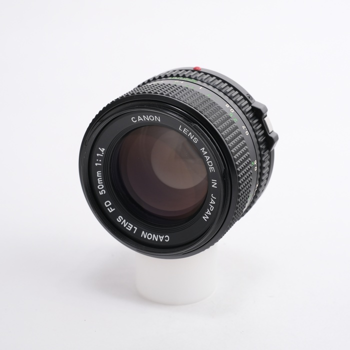 yÁz(Lm) Canon NFD50/1.4