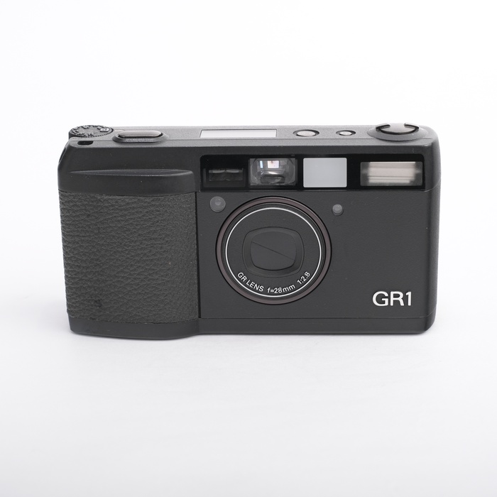 yÁz(R[) RICOH GR1