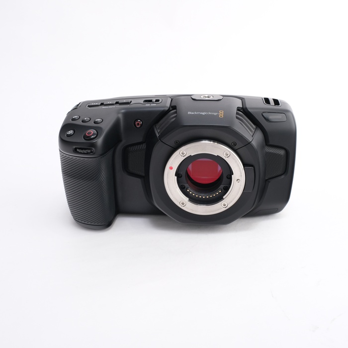 �y���ÁzBLACKMAGIC POCKET CINEMA CAMERA 4K MFT�}�E���g