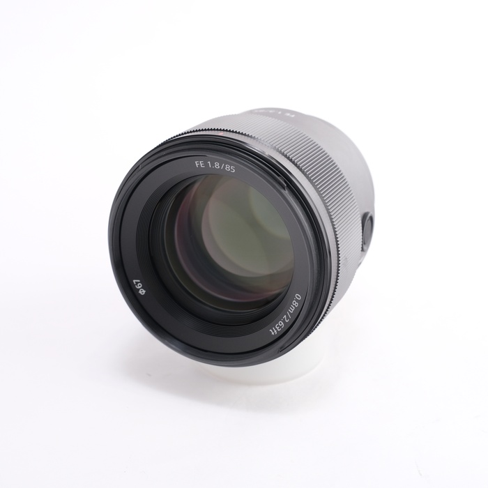 �y���Áz(�\�j�[) SONY FE85/1.8
