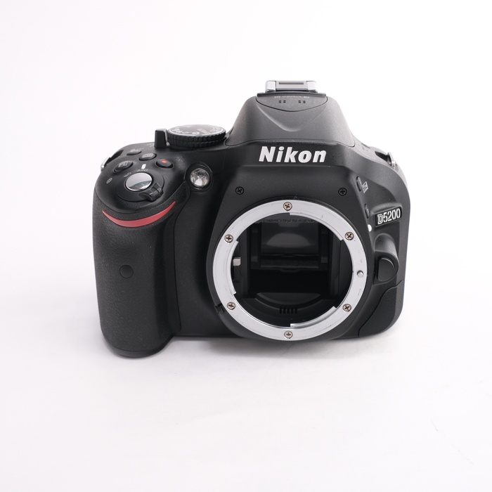 �y���Áz(�j�R��) Nikon D5200 �{�f�B �u���b�N