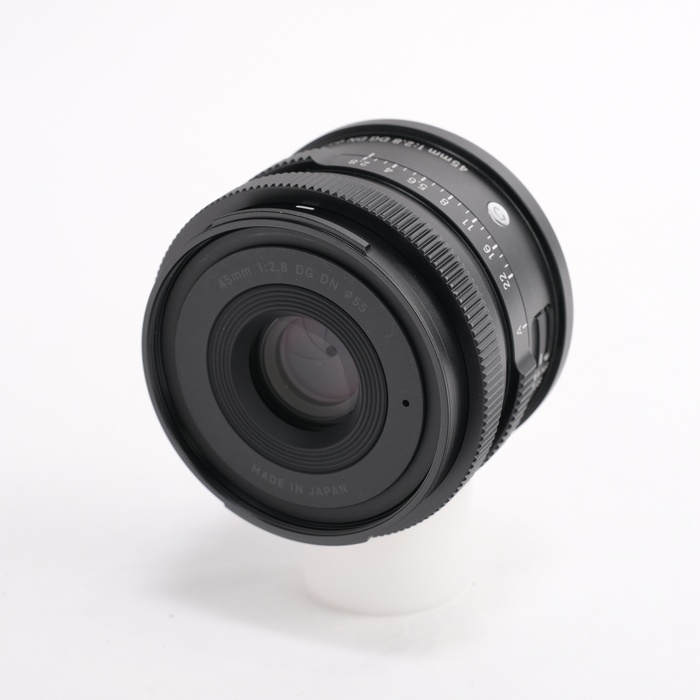 �y���Áz(�V�O�}) SIGMA 45/2.8 DG DN CONTEMPORARY ���C�JL�}�E���g